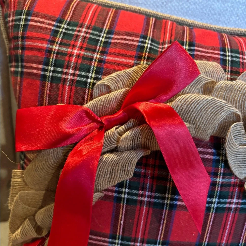 Tartan Plaid Christmas Pillow cover with Textured Burlap Wreath
